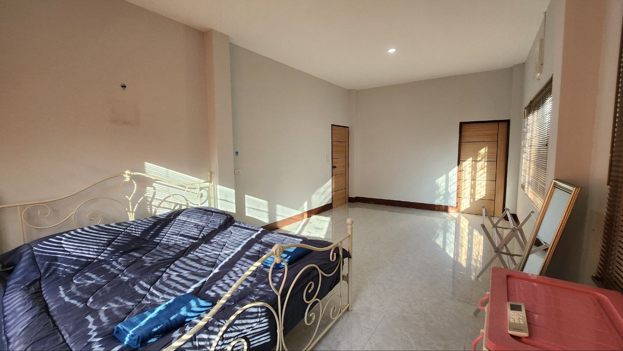 2 Rai Garden Estate for Sale in Mae Taeng Chiang Mai | 3 Houses, Mountain Views photo 10