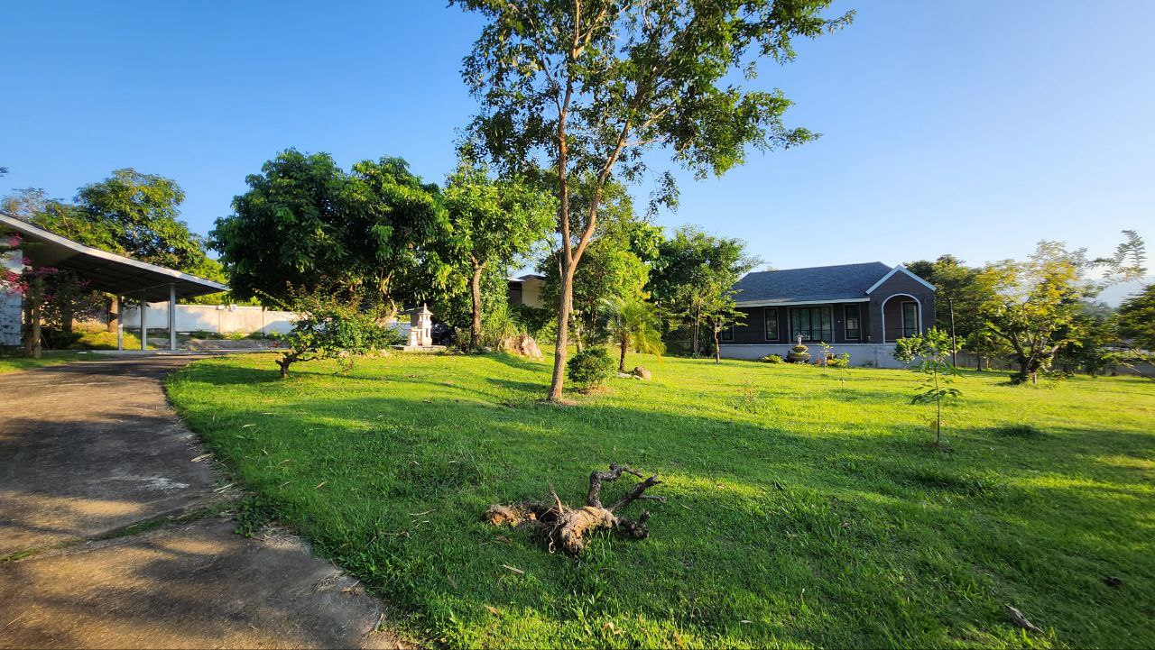 2 Rai Garden Estate for Sale in Mae Taeng Chiang Mai | 3 Houses, Mountain Views photo 24