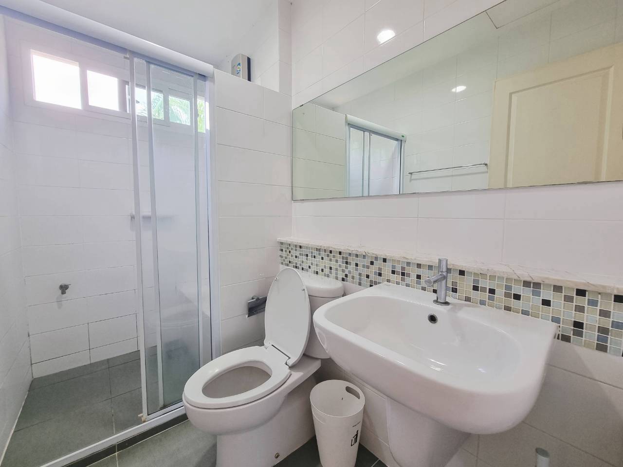 4 Bedroom House for Rent at Serene Lake Chiang Mai | 340 Sq.m. Near APISP photo 20