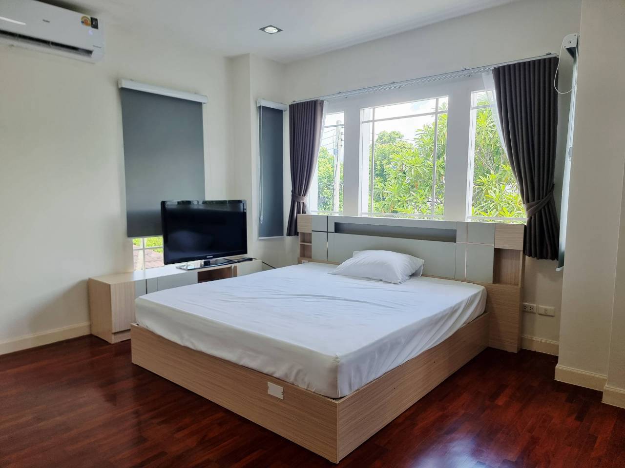 4 Bedroom House for Rent at Serene Lake Chiang Mai | 340 Sq.m. Near APISP photo 10