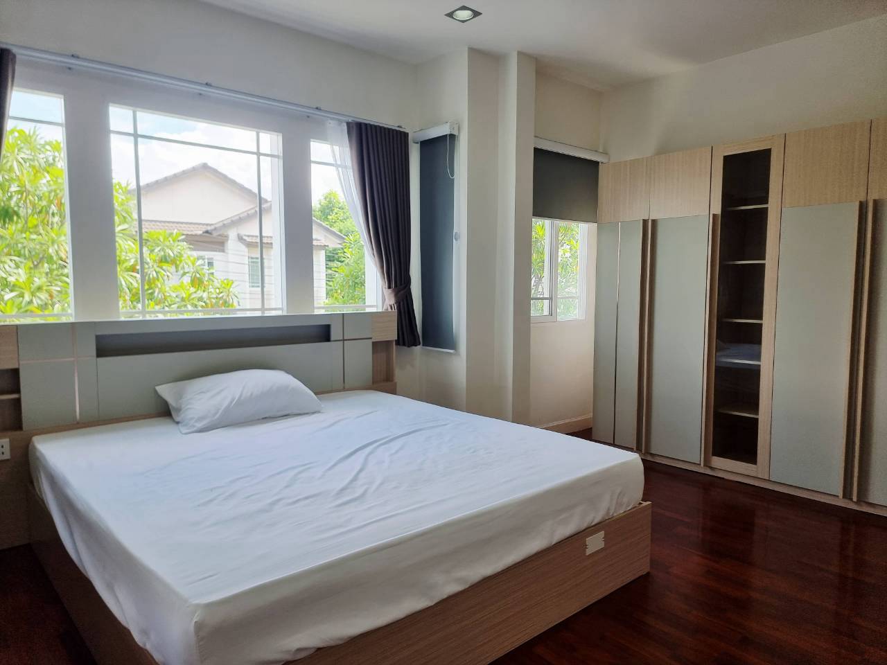 4 Bedroom House for Rent at Serene Lake Chiang Mai | 340 Sq.m. Near APISP photo 11