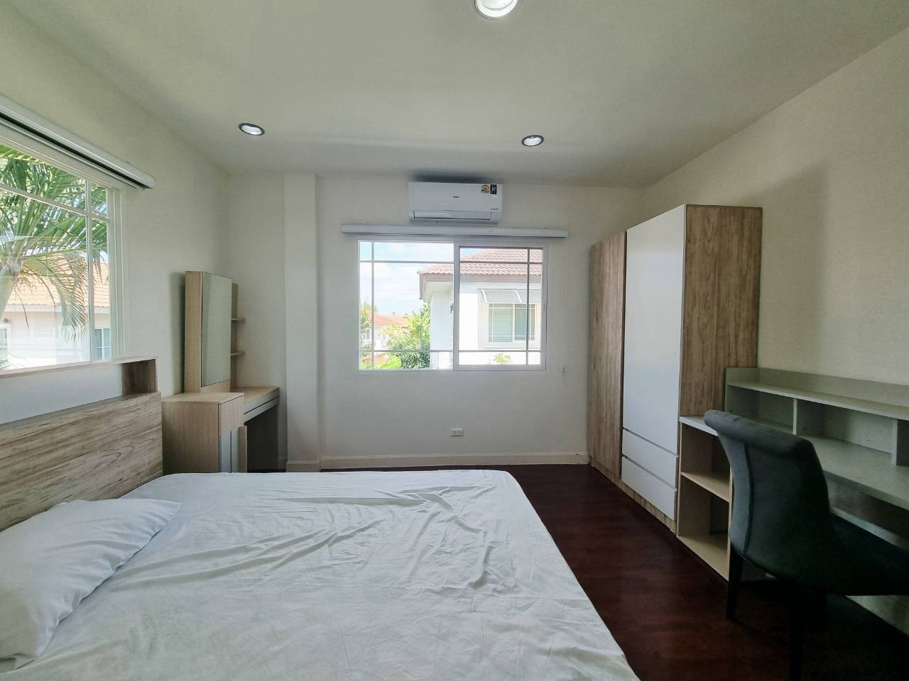 4 Bedroom House for Rent at Serene Lake Chiang Mai | 340 Sq.m. Near APISP photo 19