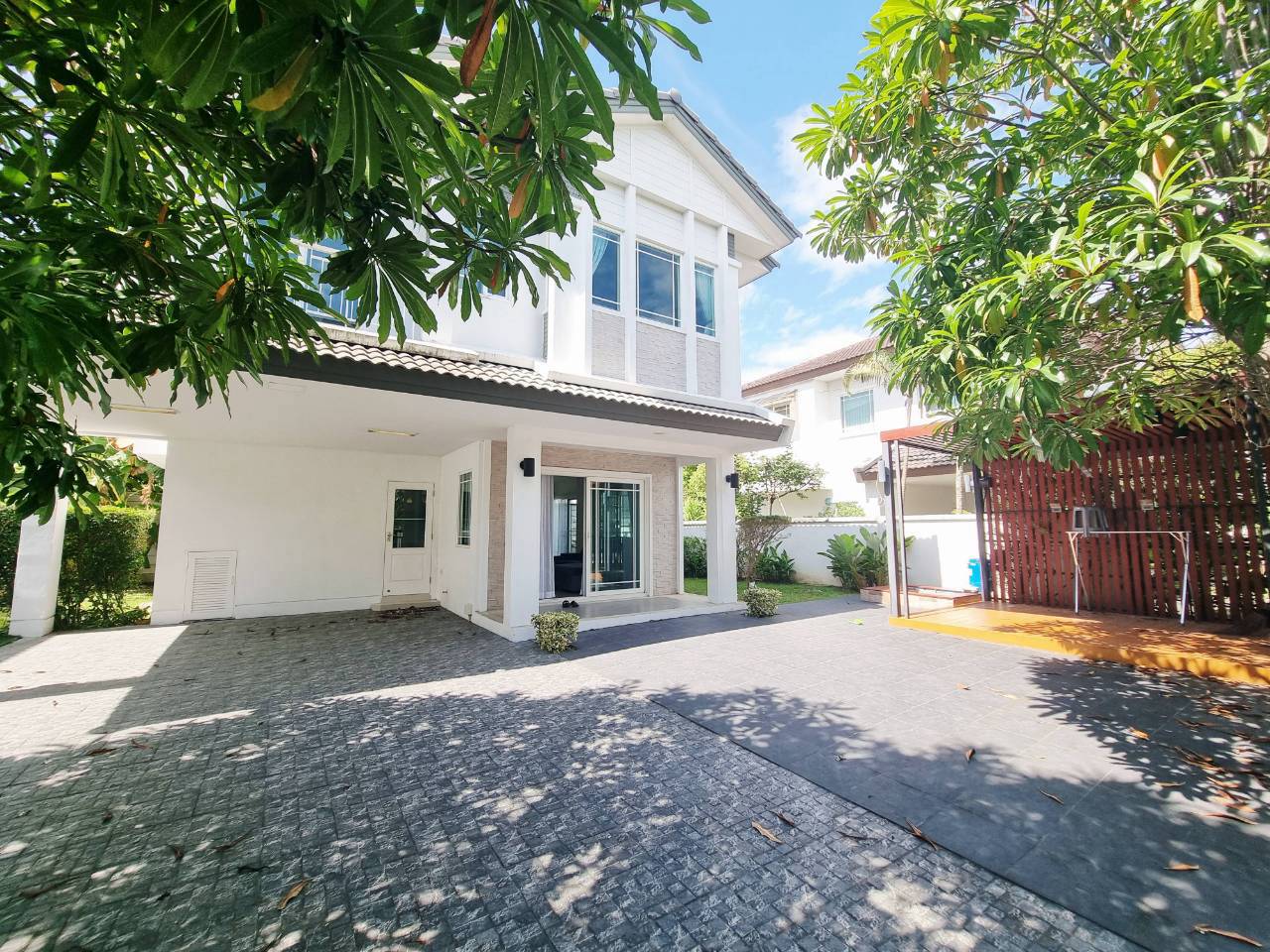 4 Bedroom House for Rent at Serene Lake Chiang Mai | 340 Sq.m. Near APISP photo 21