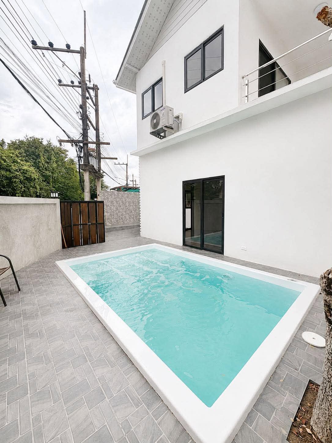 4 Bedroom Pool Villa for Sale in San Sai Chiang Mai | Near Meta Mall photo 2