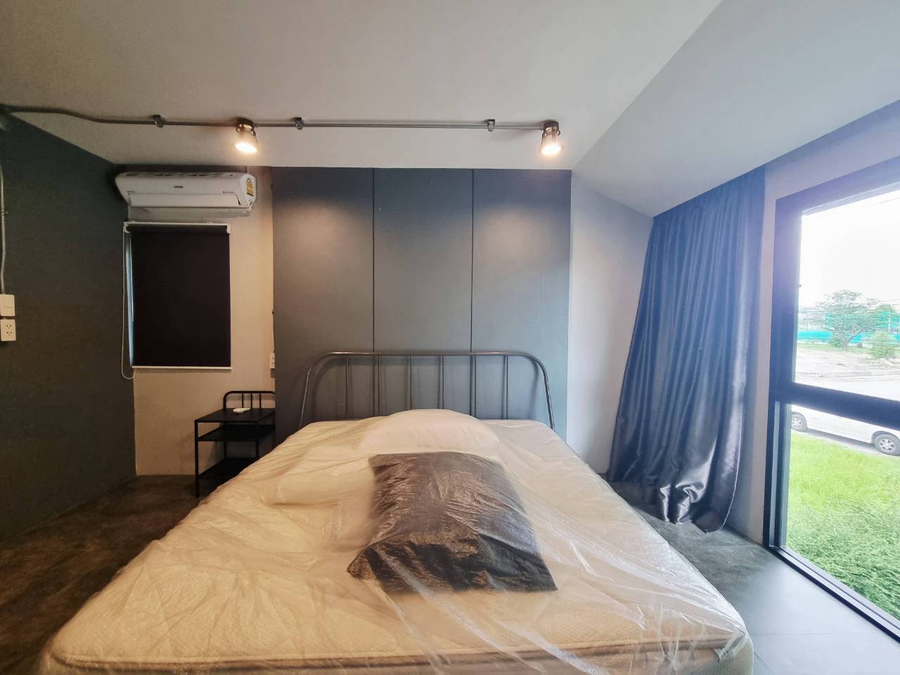 Modern Industrial House for Sale Chiang Mai | 4BR, 120 Sq.Wah Near Ruamchok photo 8