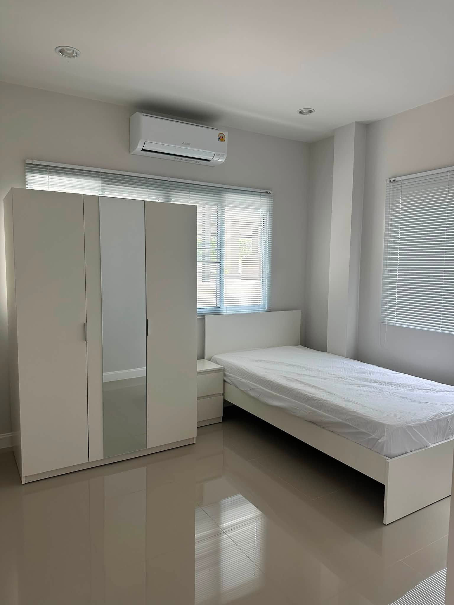 4 Bedroom House for Sale & Rent in San Kamphaeng Chiang Mai | Near UCIS photo 10