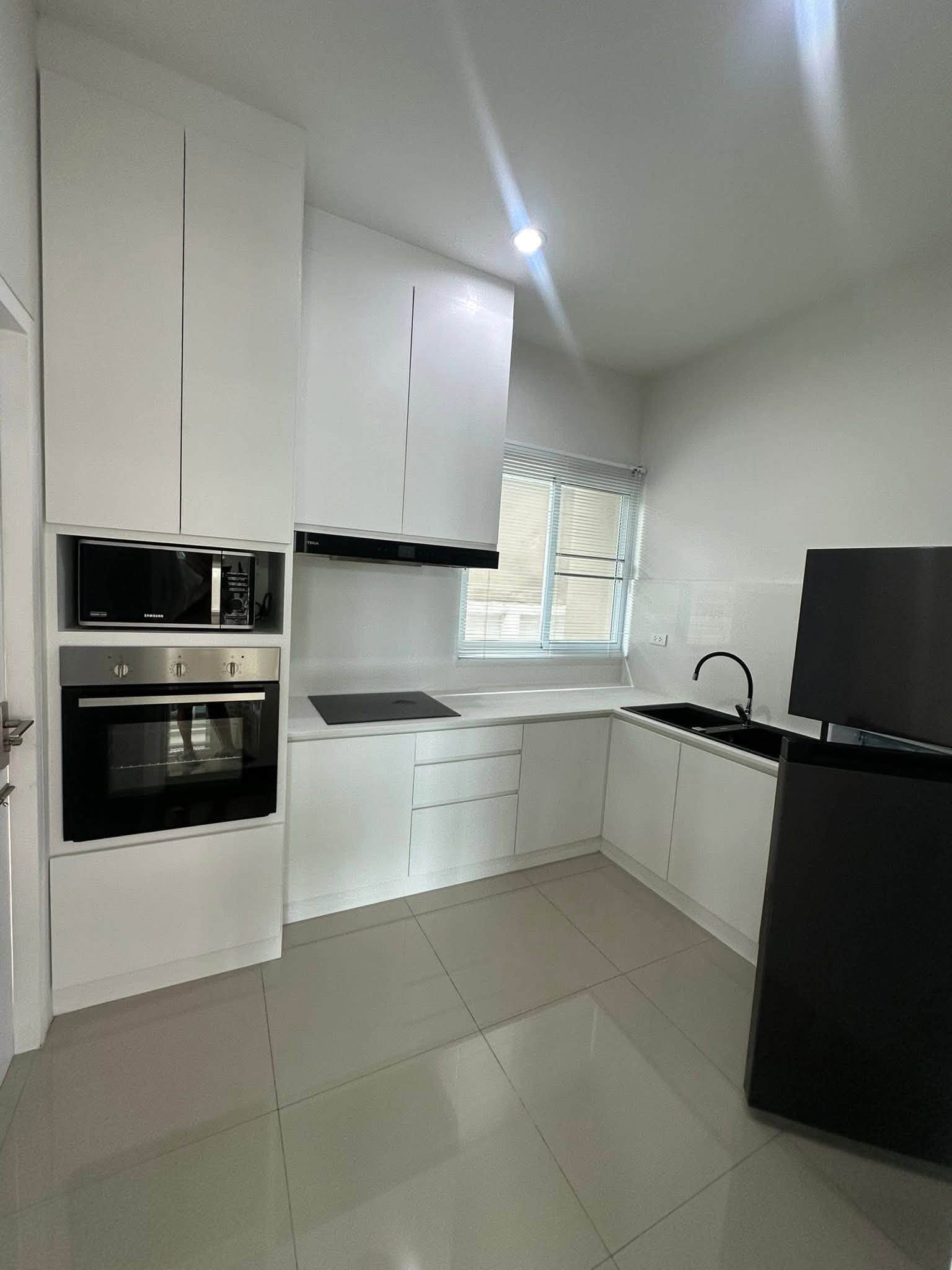 4 Bedroom House for Sale & Rent in San Kamphaeng Chiang Mai | Near UCIS photo 4
