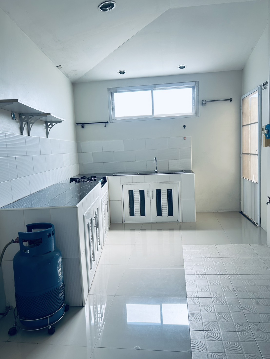 3 Bedroom House for Rent in Hang Dong Chiang Mai | 2.5 km to SBS photo 5