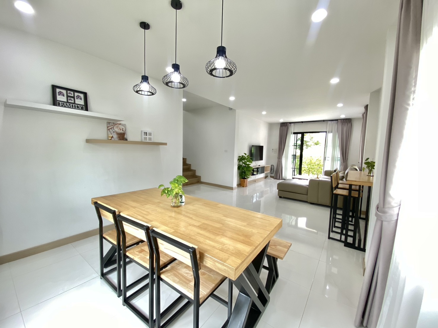 5 Bedroom House for Rent in Hang Dong Chiang Mai | Near Kad Farang & SBS photo 8