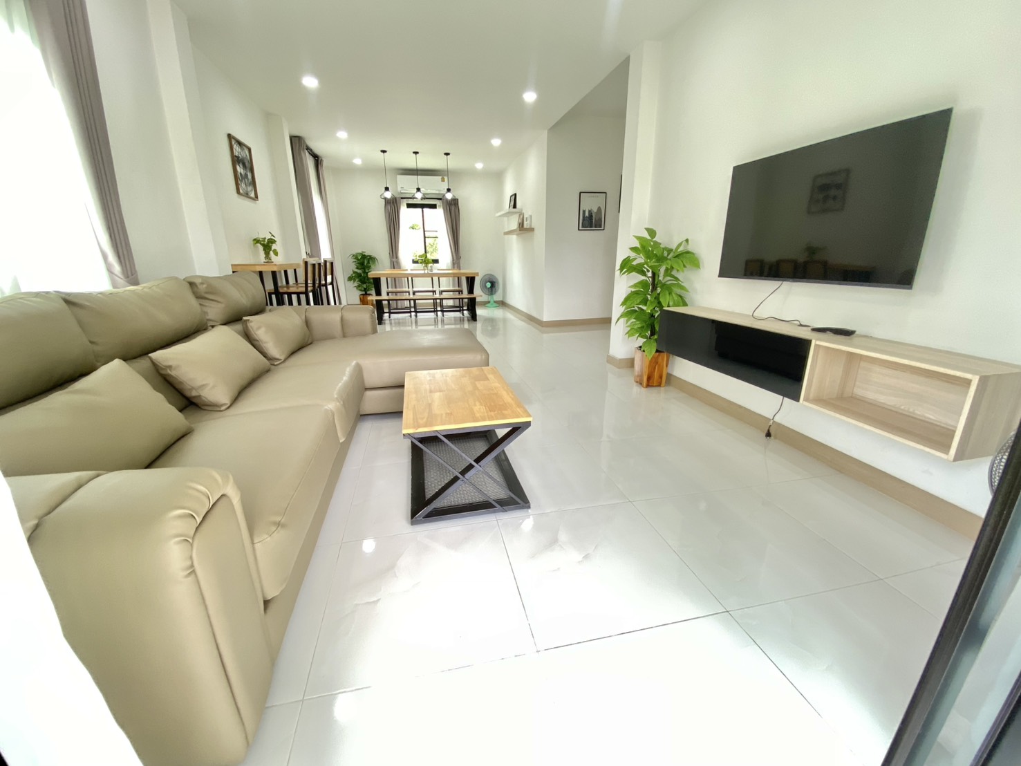 5 Bedroom House for Rent in Hang Dong Chiang Mai | Near Kad Farang & SBS photo 2