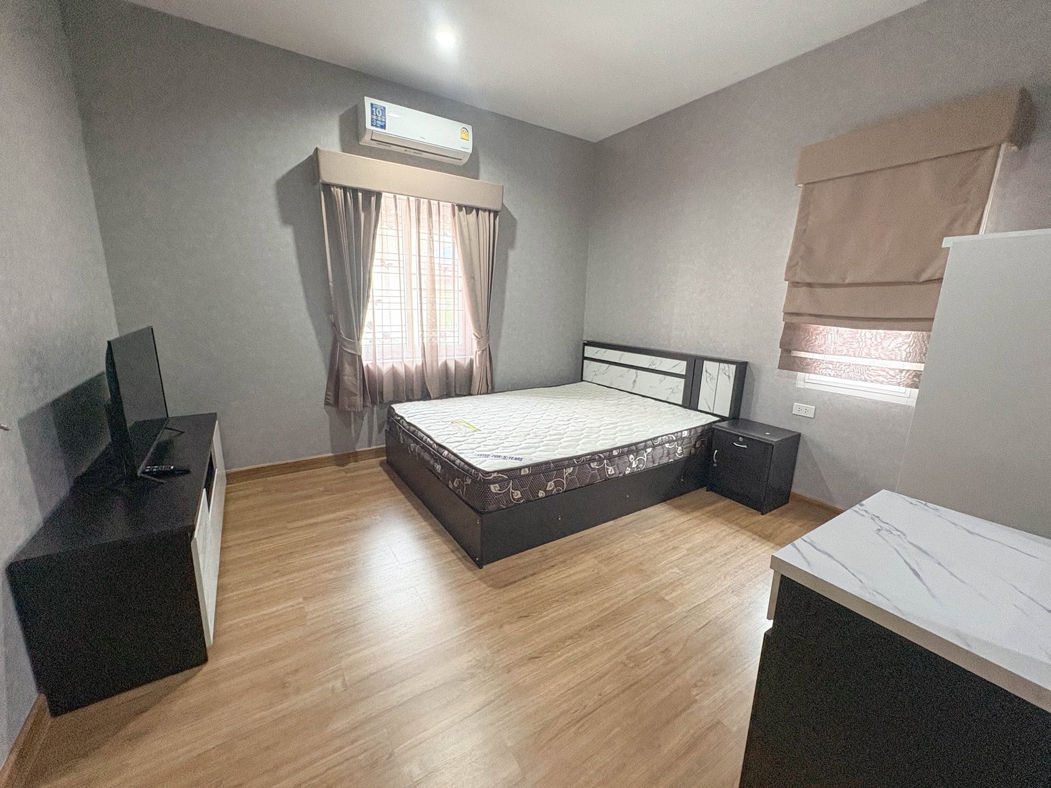 Two Adjacent Houses for Rent in San Kamphaeng Chiang Mai | 6 Bedrooms photo 12