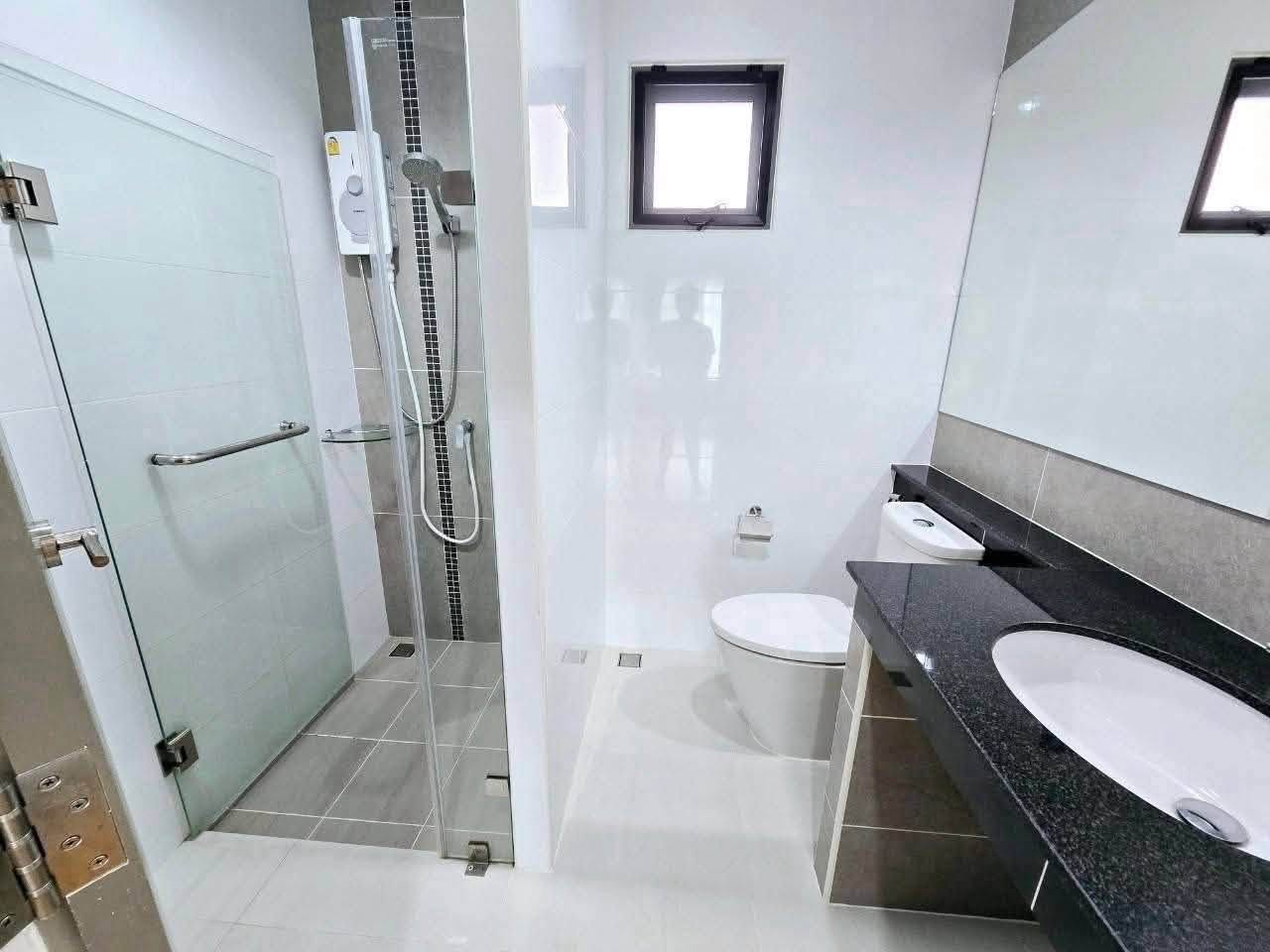 Pet Friendly House for Rent near UCIS Chiang Mai | 3 Bedrooms, THB 30K photo 9