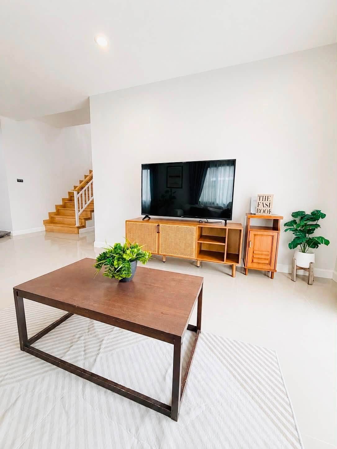 Pet Friendly House for Rent near UCIS Chiang Mai | 3 Bedrooms, THB 30K photo 3