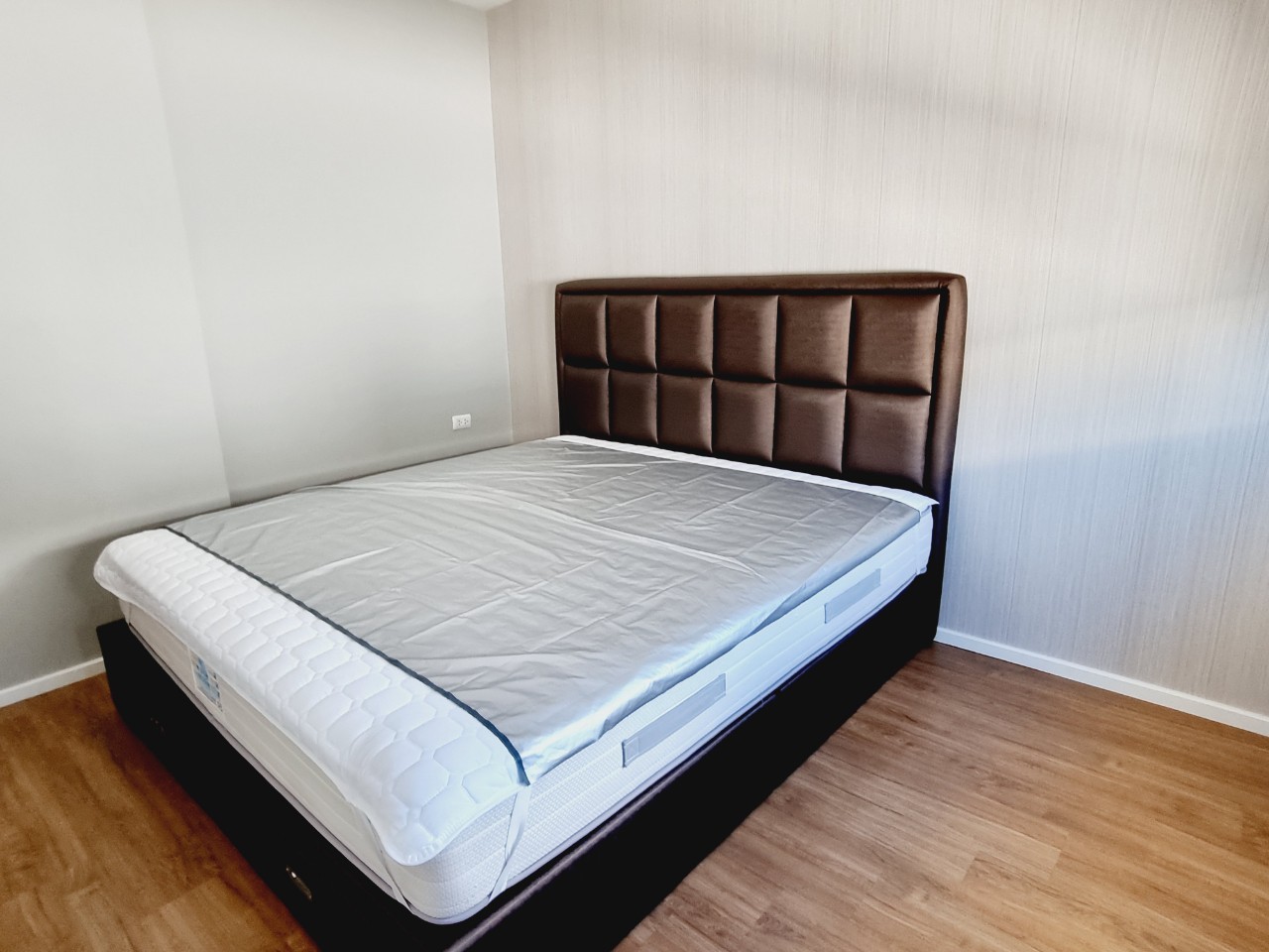 Modern Loft Townhome for Rent in Hang Dong | 2BR + Home Office, THB 26K photo 13