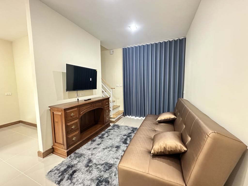Townhome for Rent in Fa Ham Chiang Mai | 2BR + Home Office Near Ruamchok photo 3