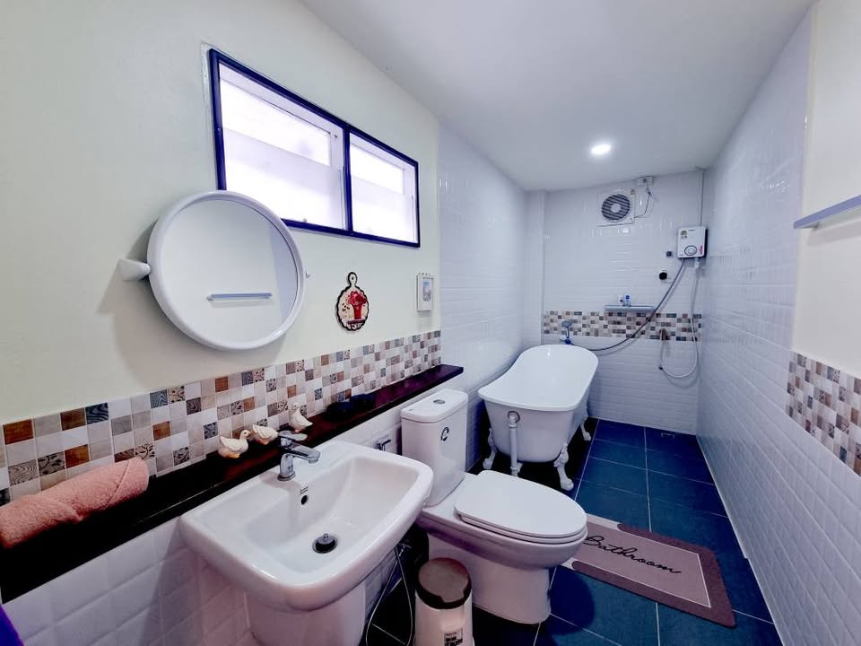 5 Bedroom House for Rent in Pa Daet Chiang Mai | 130 Sq.Wah Near Airport photo 7