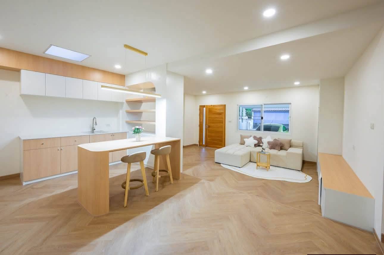 Renovated 4 Bedroom House for Sale in San Kamphaeng | THB 4.39M photo 6