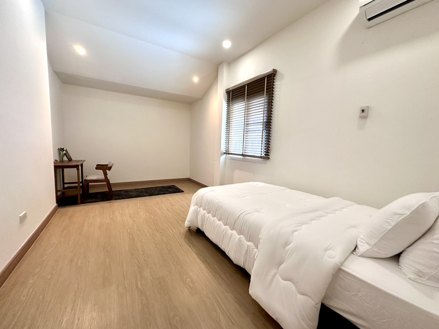 Renovated 4 Bedroom House for Sale in San Kamphaeng | THB 4.39M photo 18