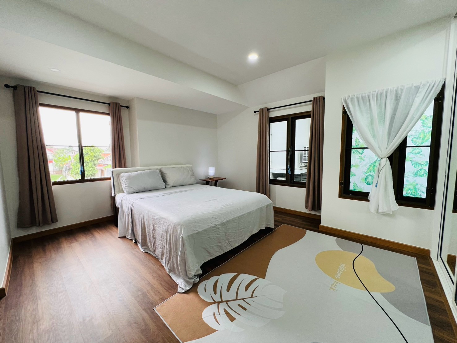 Renovated 4 Bedroom Home in Green Valley Chiang Mai | Sale & Rent photo 14