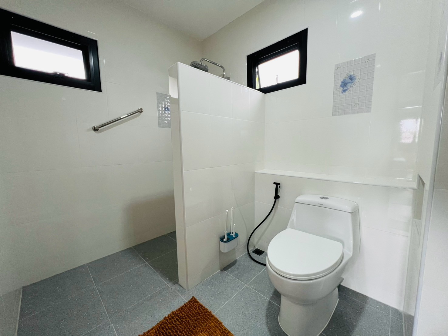 Renovated 4 Bedroom Home in Green Valley Chiang Mai | Sale & Rent photo 13