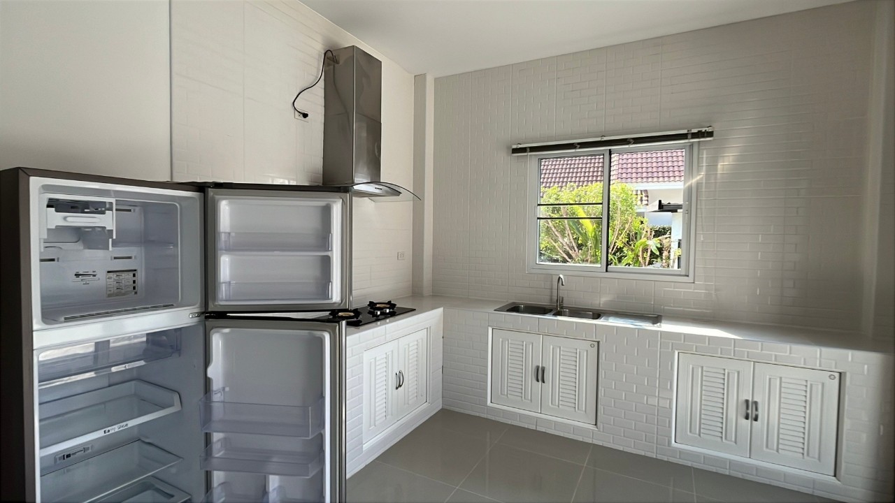 Pool Home Near Panyaden | 3BR Private Pool in Hang Dong photo 6