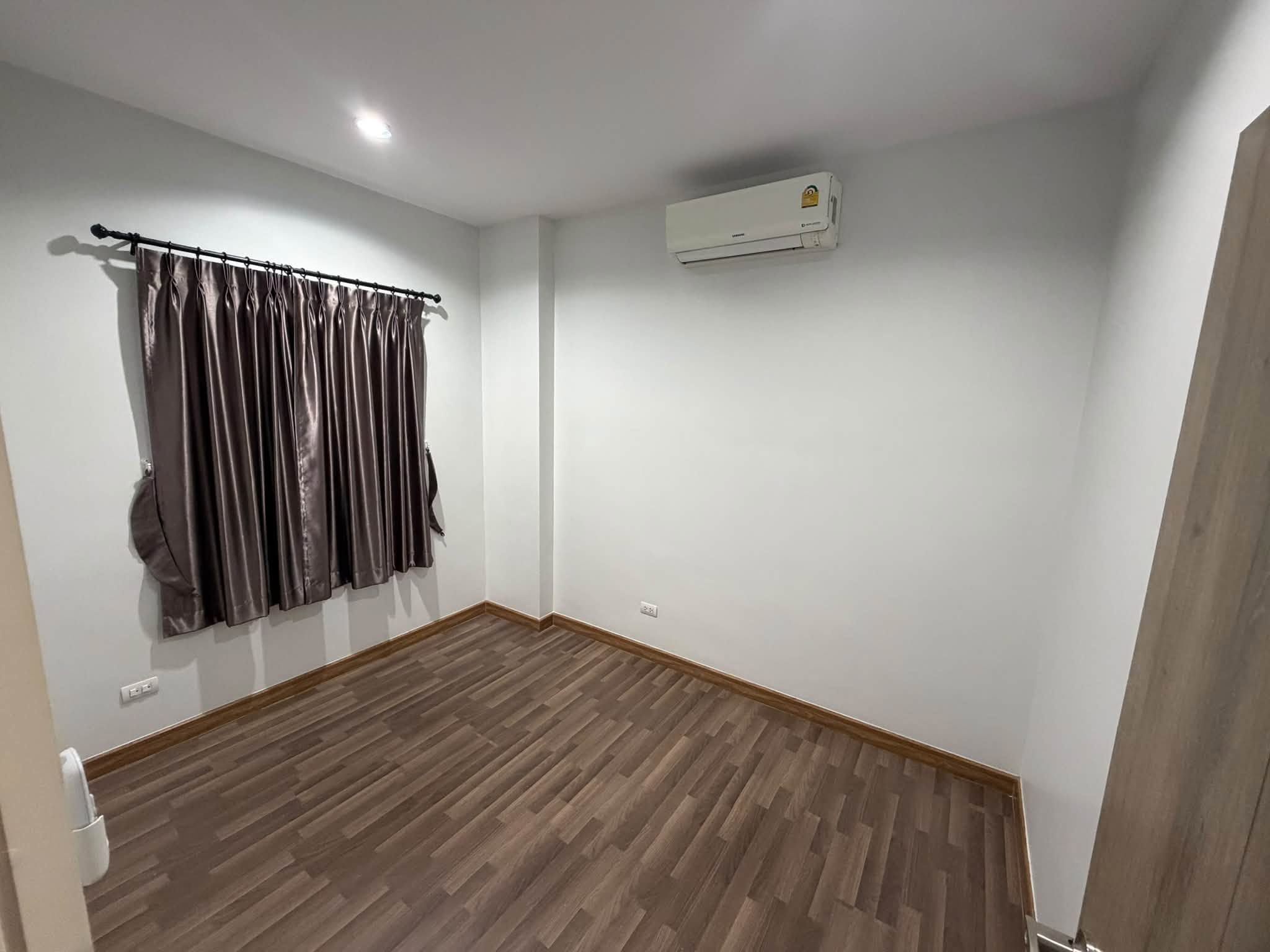 Modern Retro 3-Bedroom House for Sale & Rent in Chai Sathan, Chiang Mai photo 14
