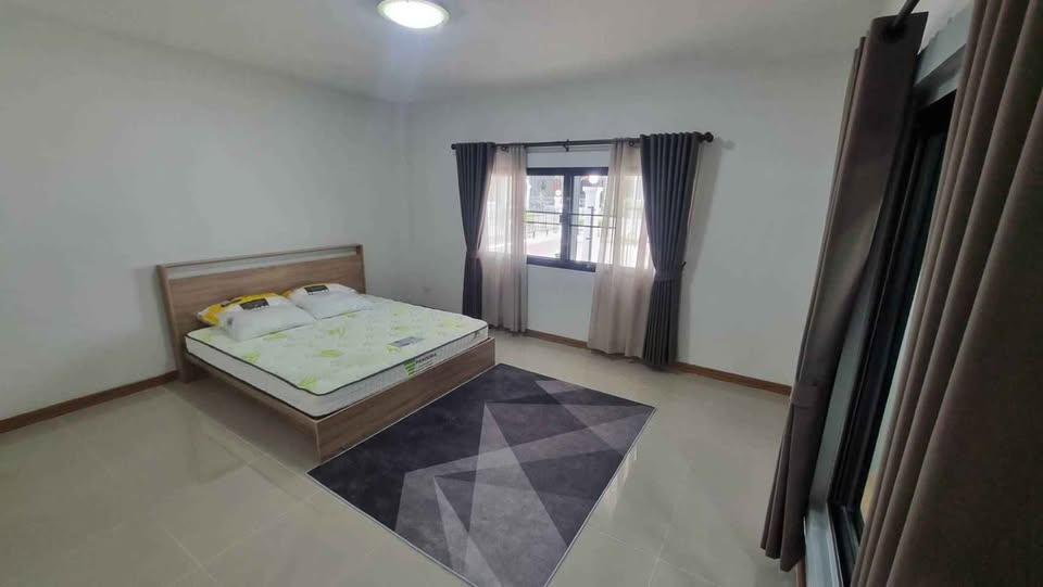 Pet Friendly 4 Bedroom House for Rent Near CDSC Chiang Mai | THB 26K photo 8