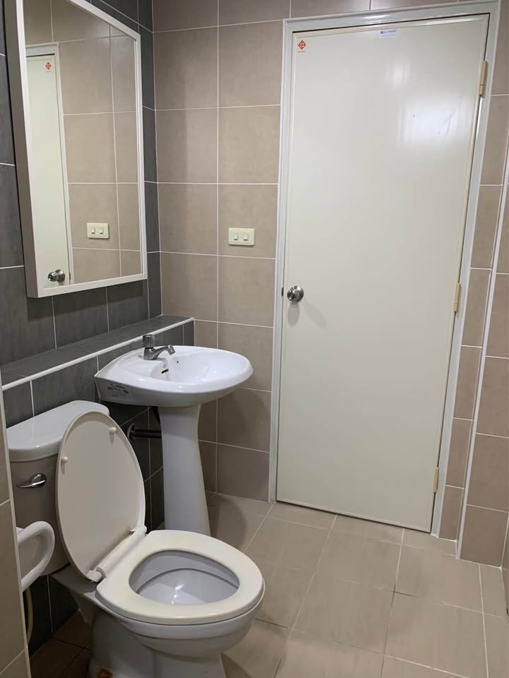 Pet Friendly 3 Bedroom House for Rent in Nam Phrae Hang Dong | THB 20K photo 9