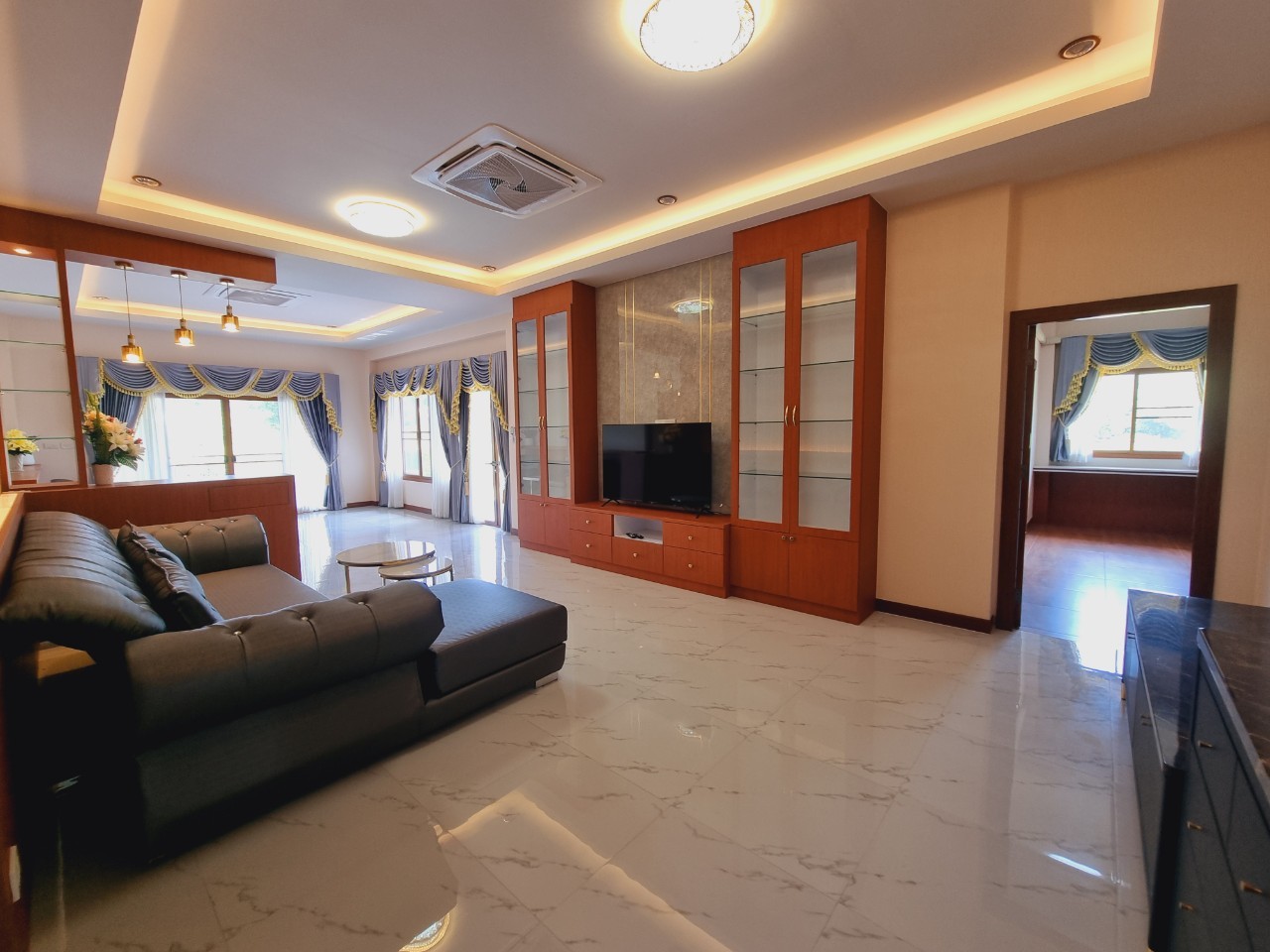 4 Bedroom Mountain View Pool Villa for Sale in Doi Saket Chiang Mai | THB photo 2