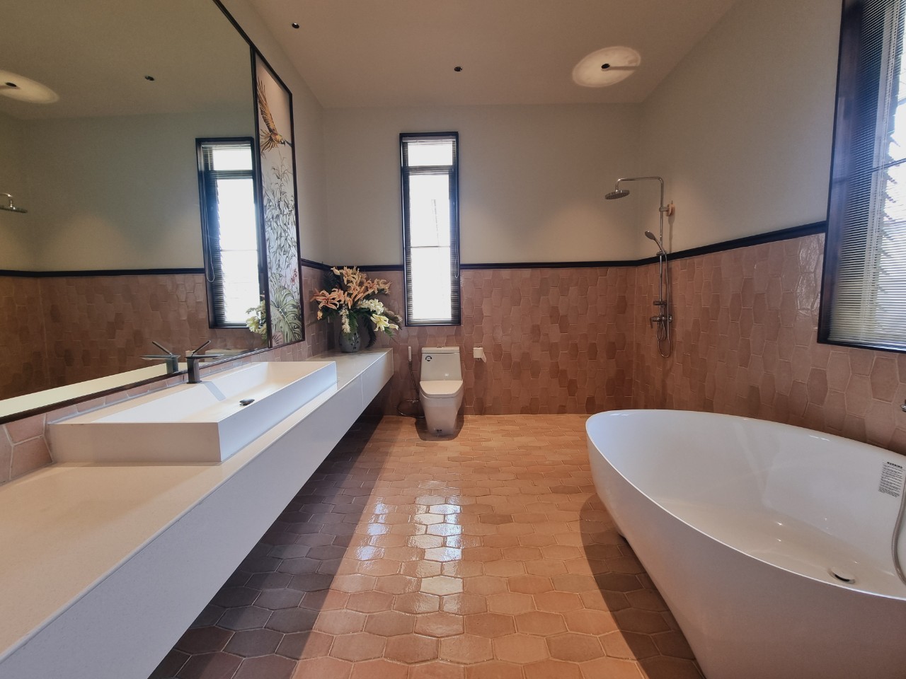 Luxury 5 Bedroom Pool Villa for Sale in Nong Phueng Saraphi | 740 Sq.m. photo 26