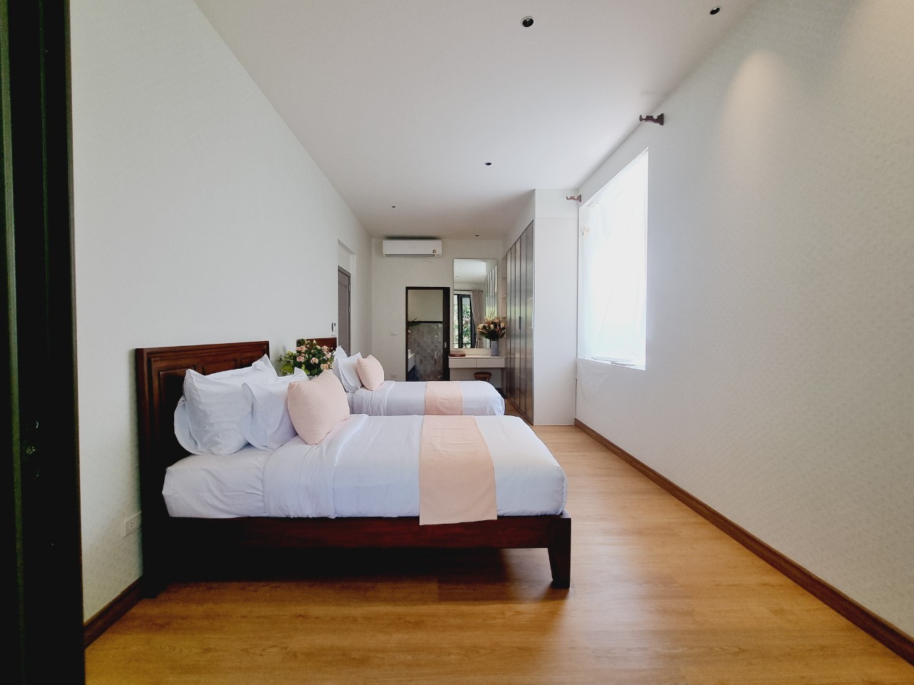 Luxury 5 Bedroom Pool Villa for Sale in Nong Phueng Saraphi | 740 Sq.m. photo 39