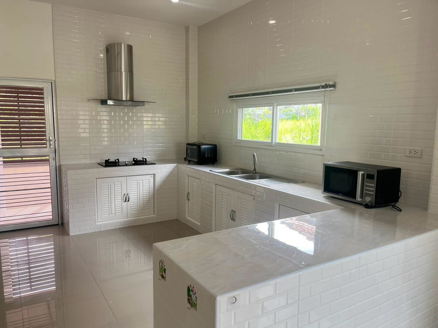 3-Bedroom Family Home Near International Schools | Hang Dong, Chiang Mai photo 3
