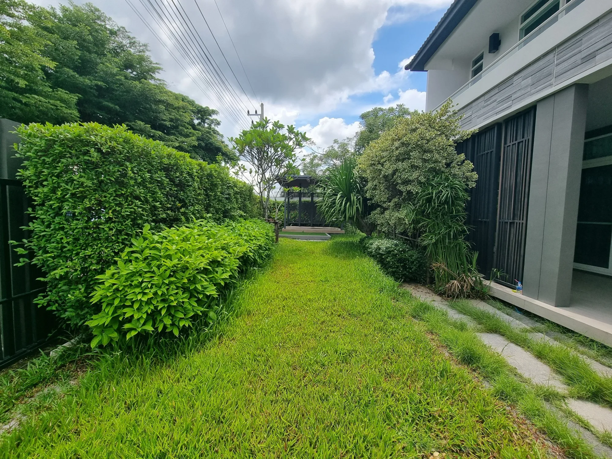 4 Bedroom House for Sale in San Na Meng San Sai | THB 18.5M photo 2