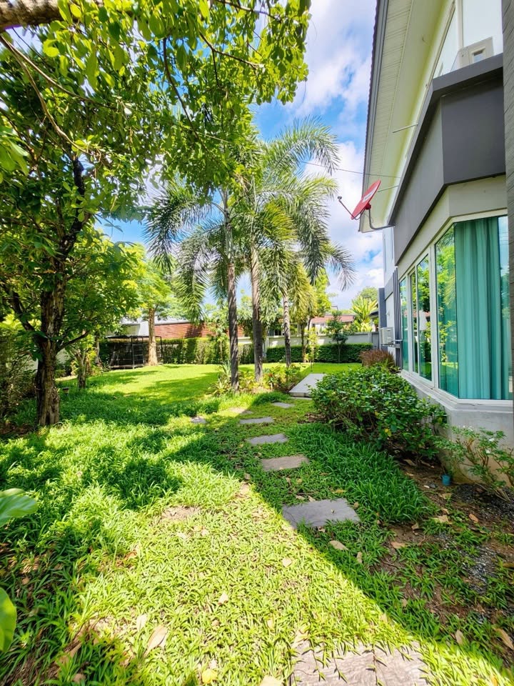 4 Bedroom Pool House for Sale in Nam Phrae Hang Dong | Near Panyaden photo 13