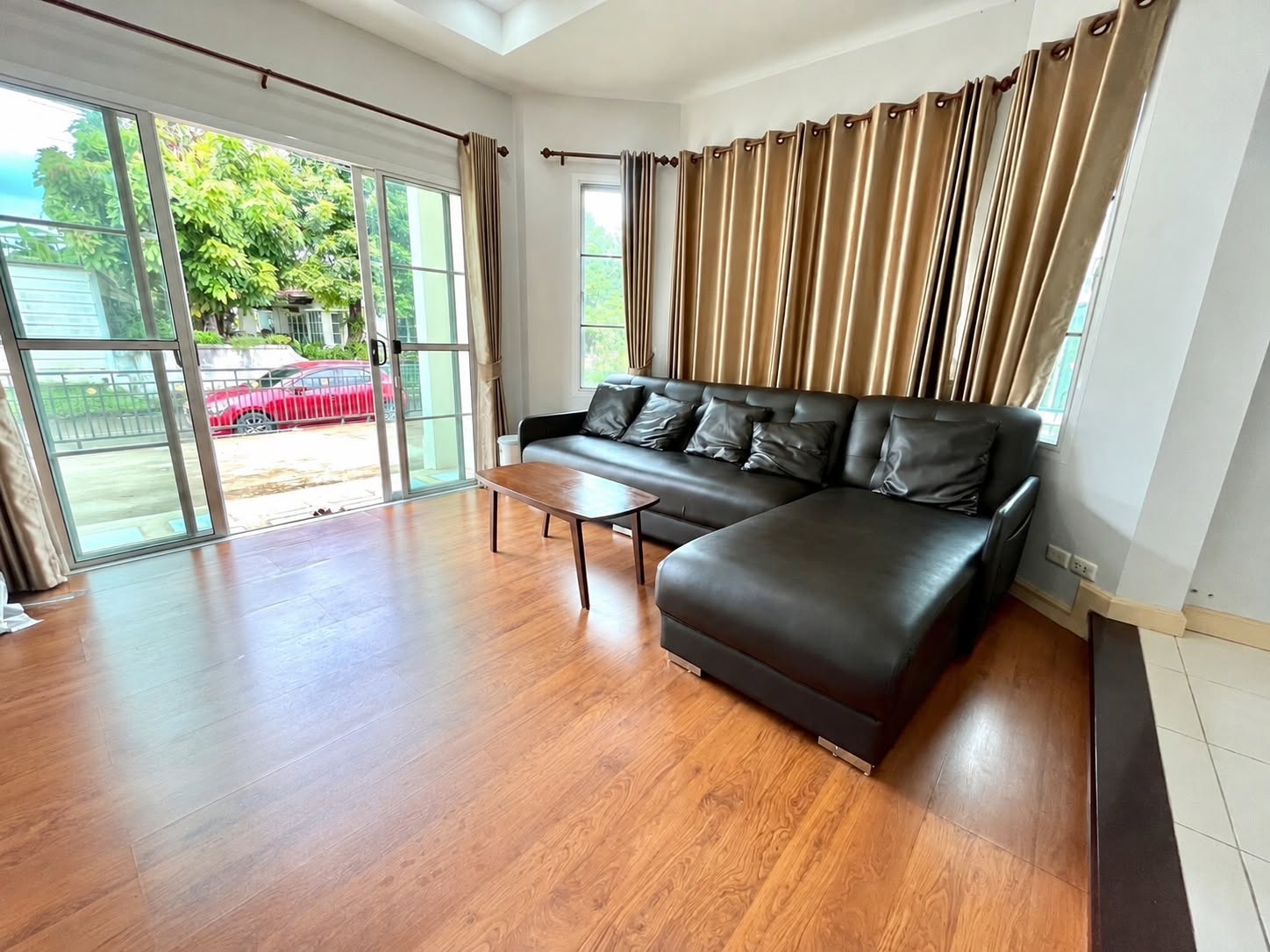 Pet Friendly 3 Bedroom House with Home Office for Rent in Mae Hia | THB 25K photo 2