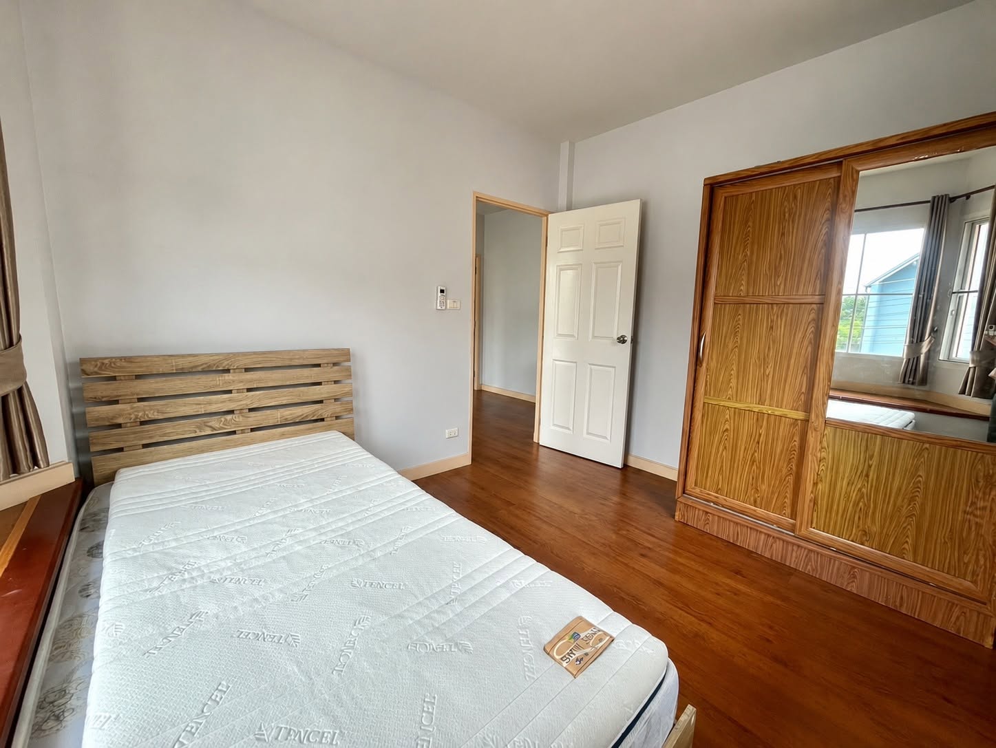 Pet Friendly 3 Bedroom House with Home Office for Rent in Mae Hia | THB 25K photo 13