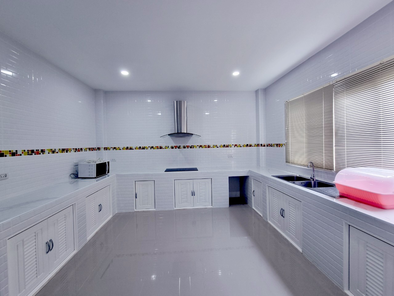 🚨 THB 4.5M! 4-Bedroom Family Home | 2 Mins to Kad Farang • 4 Mins to SBS photo 4