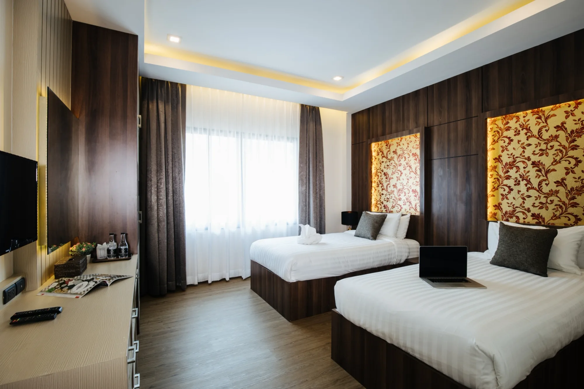 Luxury 6 Bedroom Pool Villa for Rent in Saraphi Chiang Mai | Near CDSC photo 9