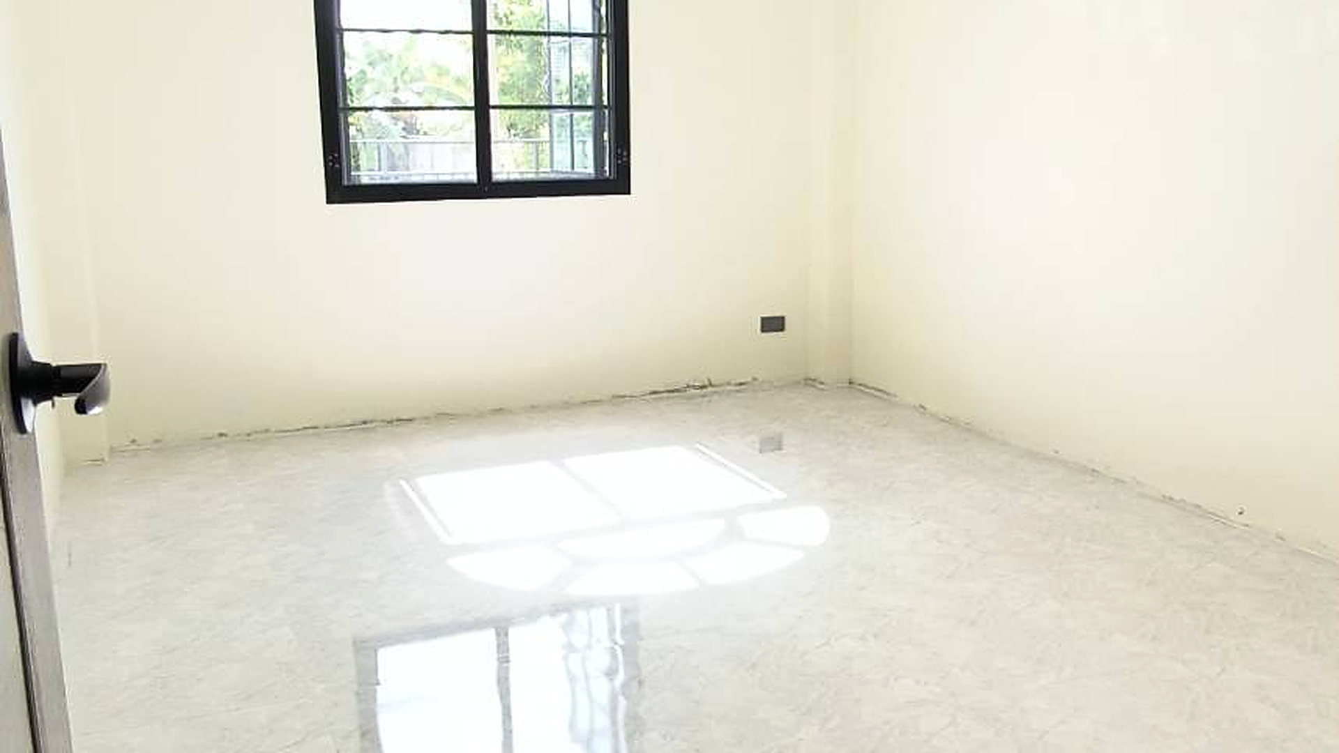 New 3 Bedroom House for Sale in Khua Mung Saraphi | THB 2.49M photo 4