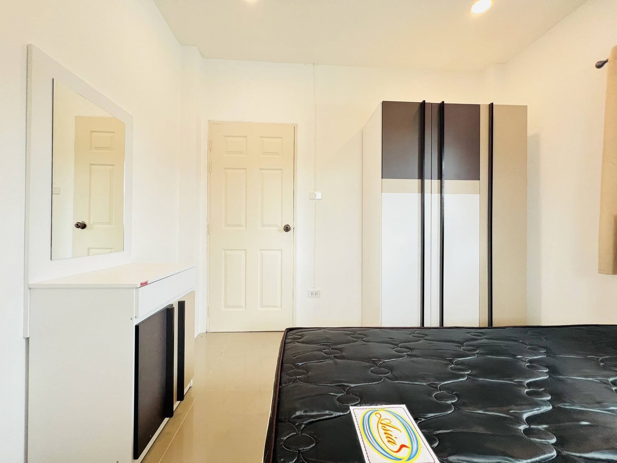 Pet Friendly 4 Bedroom House for Rent in San Pu Loei | THB 16K photo 8