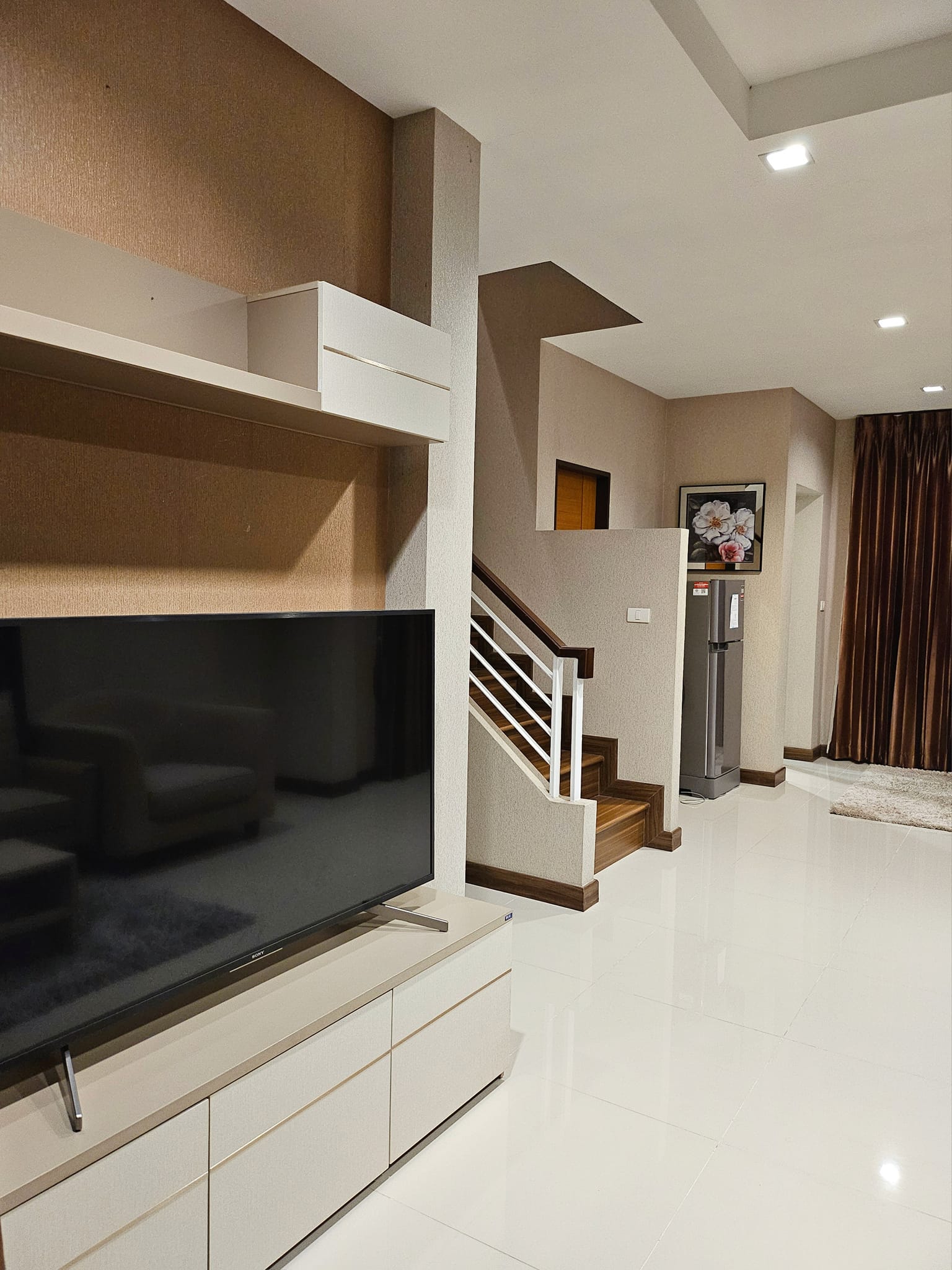 3 Bedroom House for Sale & Rent in Saraphi Chiang Mai | Near International photo 2
