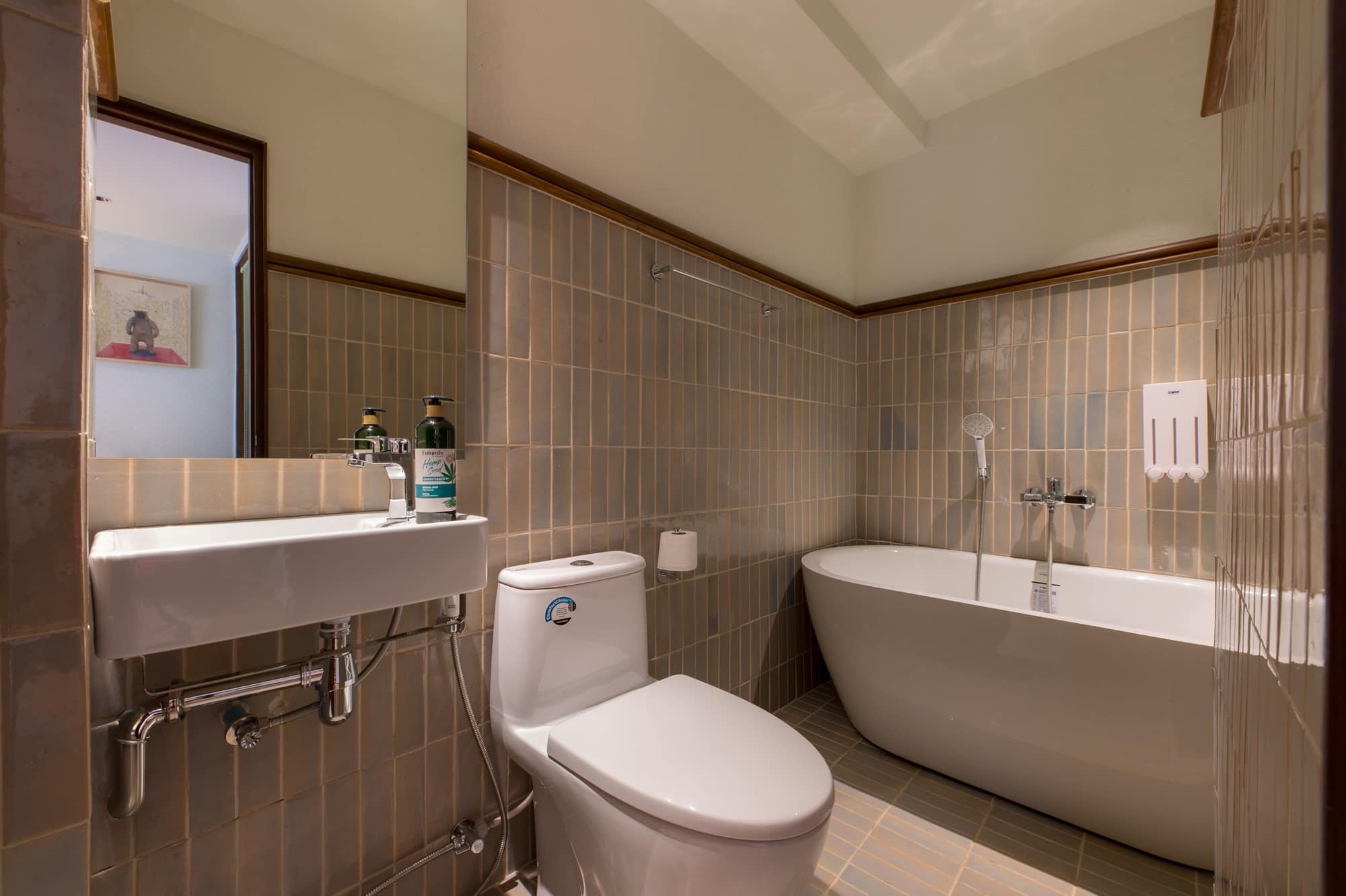Luxury 4 Bedroom Villa for Rent in Chang Khlan Chiang Mai | City Center photo 15