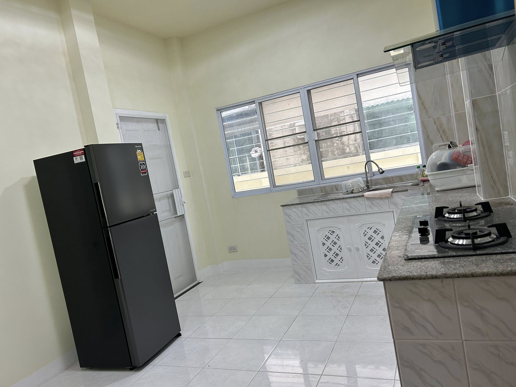 3 Bedroom Corner House for Rent in San Kamphaeng Chiang Mai | THB 23K photo 3