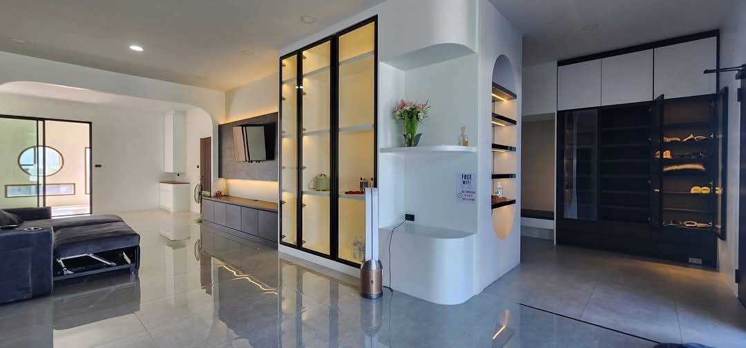 Luxury Pool Villa & Private Estate for Rent in Hang Dong Chiang Mai | 2.76 Rai photo 4