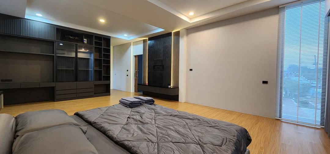 Luxury Pool Villa & Private Estate for Rent in Hang Dong Chiang Mai | 2.76 Rai photo 15