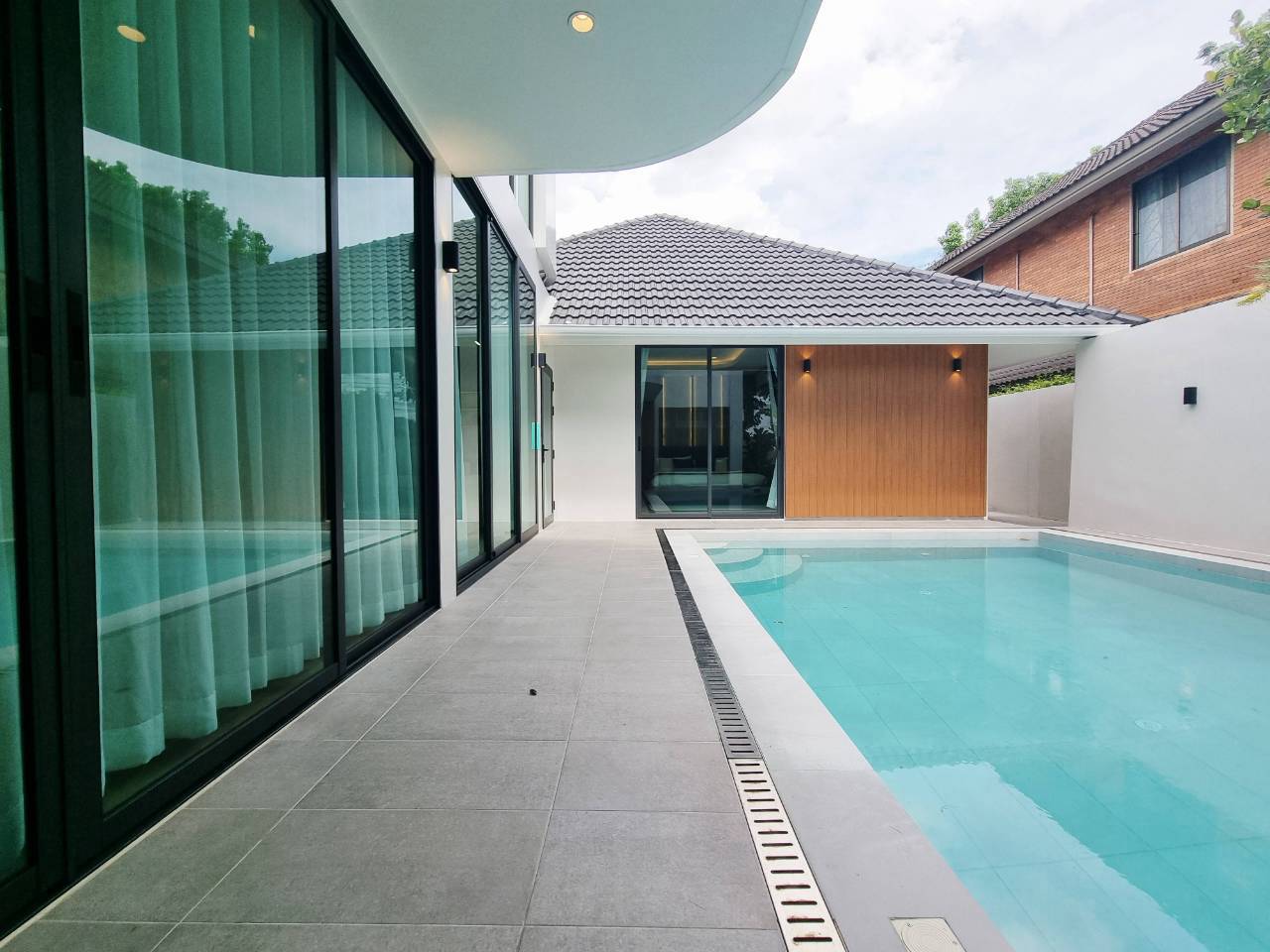 Resort-Style Family Pool Villa Near International Schools | Hang Dong photo 22
