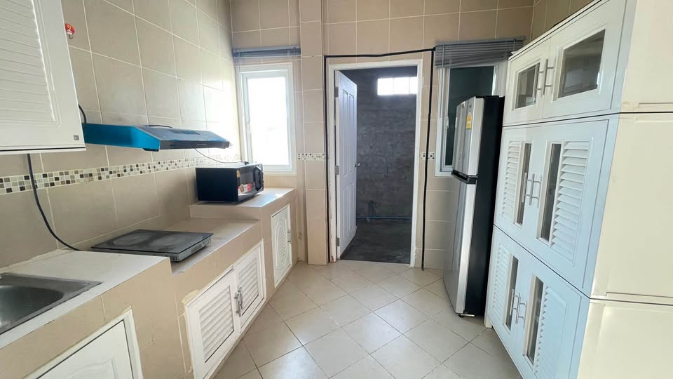 Pet-Friendly 3BR House for Rent Near Lanna International School | THB 16.5K photo 4
