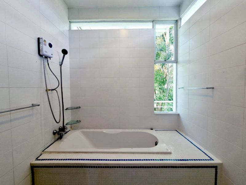 Large Pool Villa for Rent in Nong Khwai Hang Dong | 253 Sq.Wah photo 12