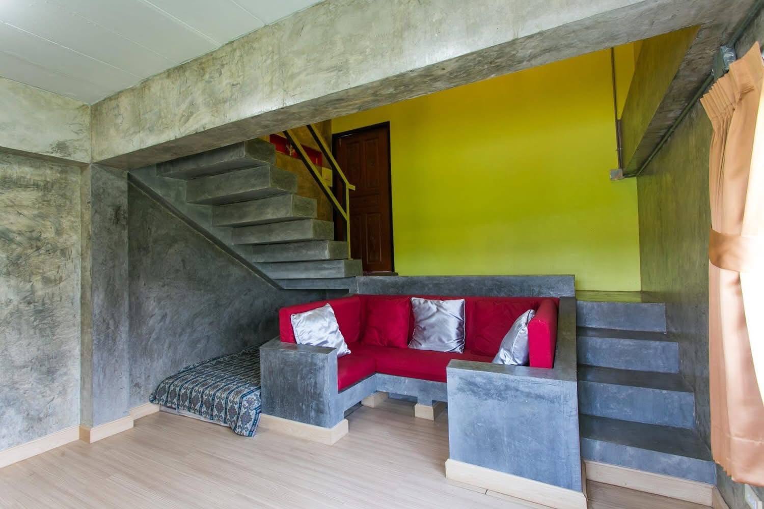 Riverfront House for Rent in Chiang Mai | 4BR Rooftop Ping River View photo 3
