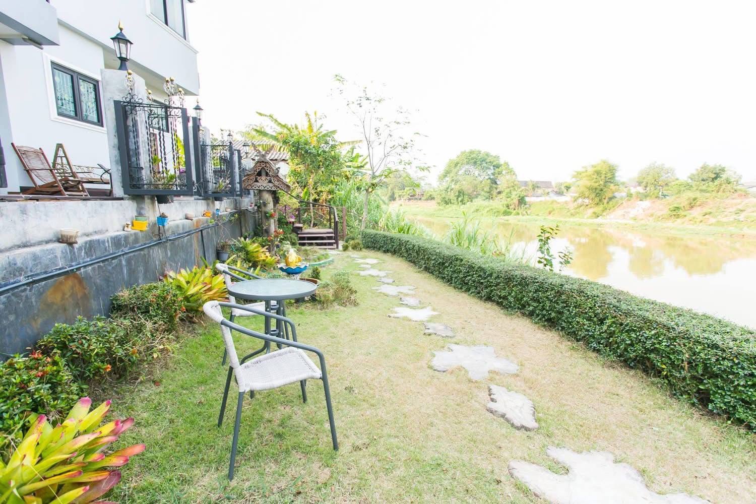 Riverfront House for Rent in Chiang Mai | 4BR Rooftop Ping River View photo 15